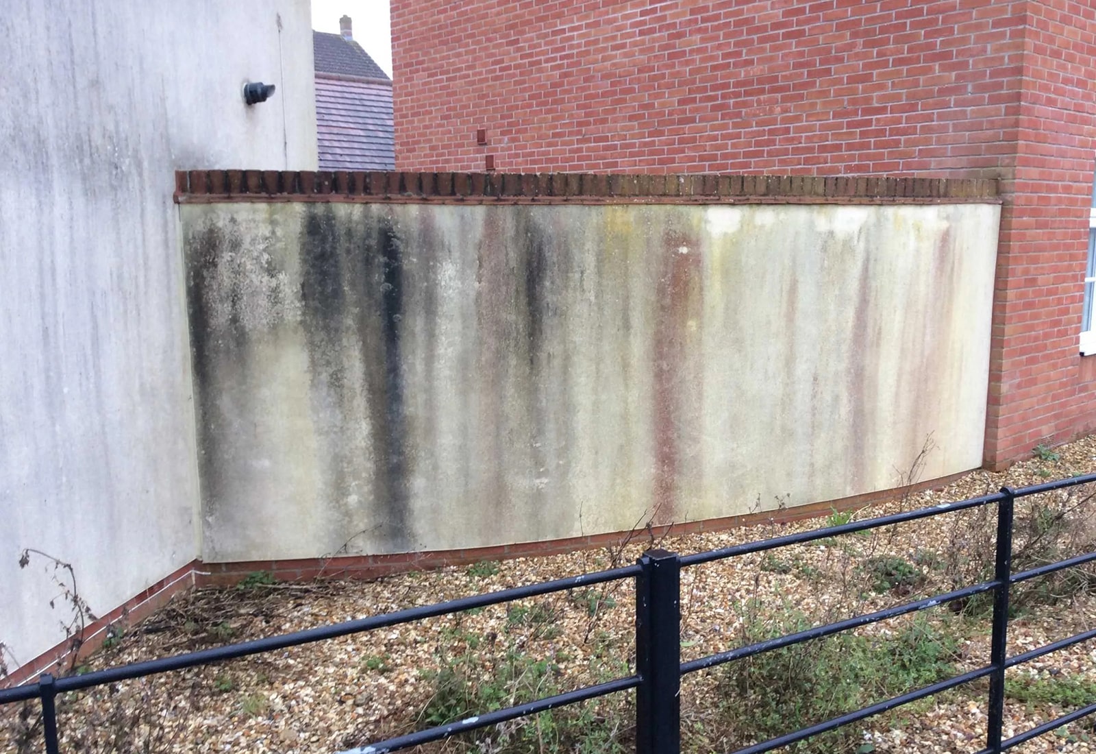 Фасад до чистки AstaClean